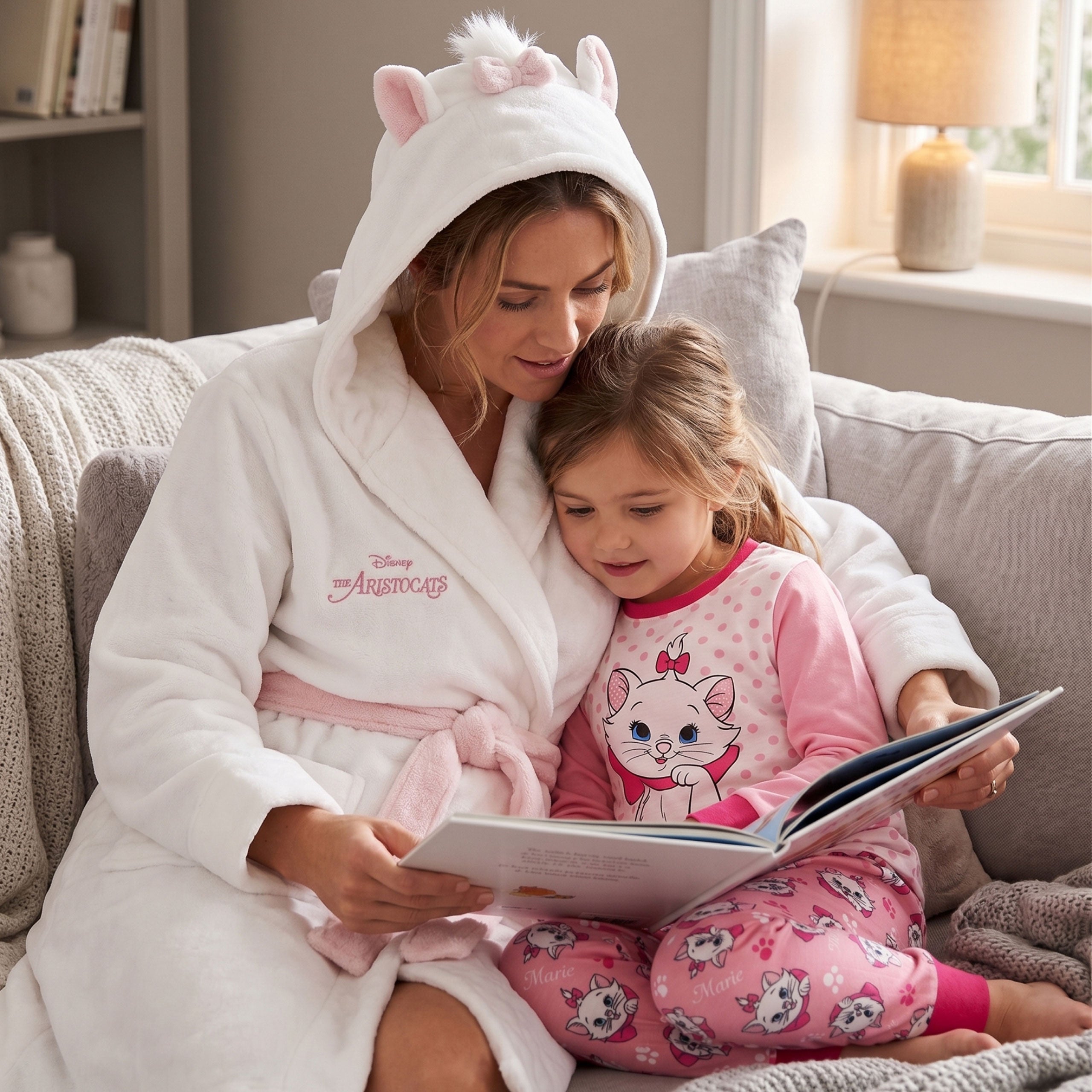 Disney Aristocats Marie 3D Ears Dressing Gown