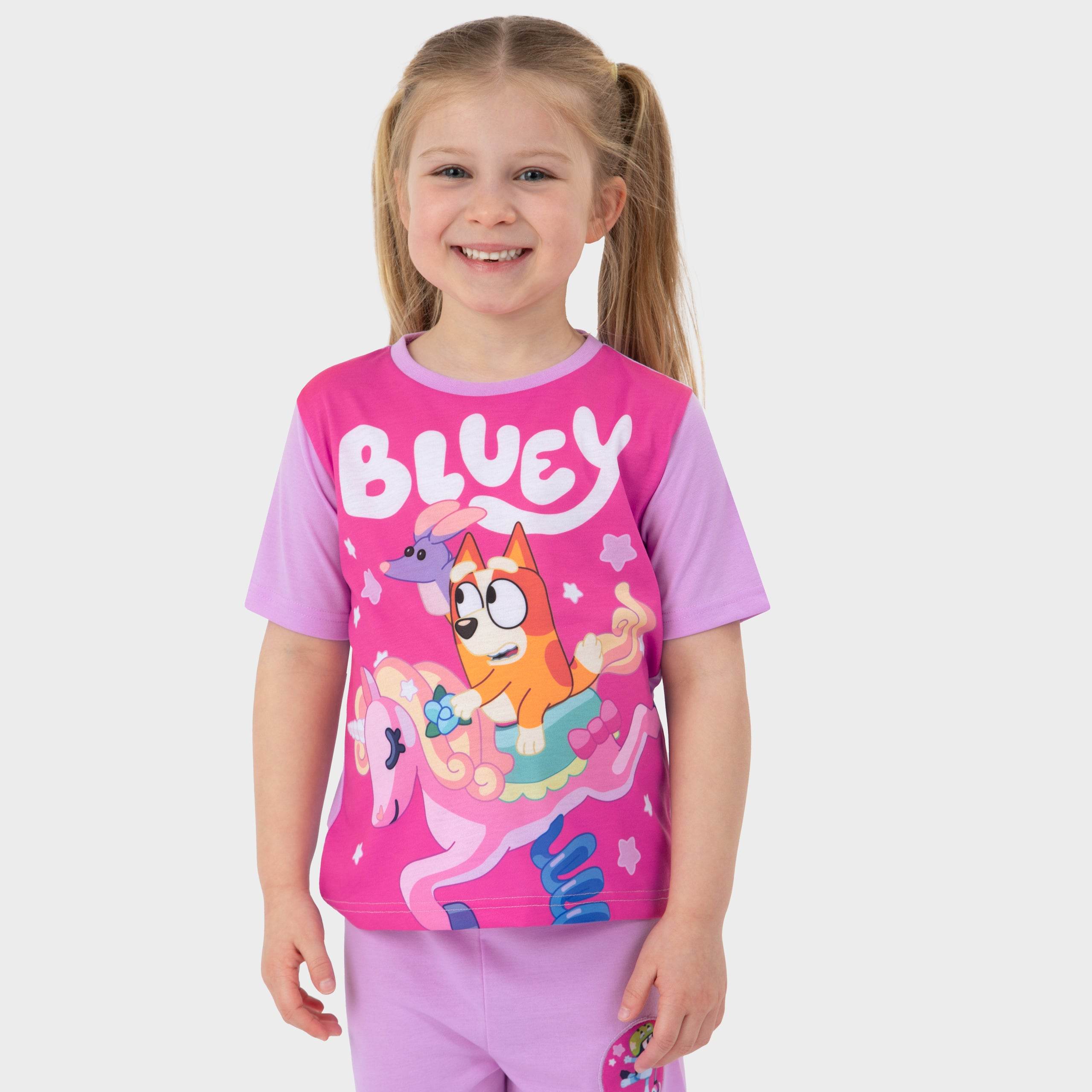 Dames Pyjama Set Roze Toile de Jouy | Zacht Bamboe | Bijpassende Familie PJ's – Zipster Dames Pyjama Set Roze Toile de Jouy | Zacht Bamboe | Bijpassende Familie PJ's – Zipster