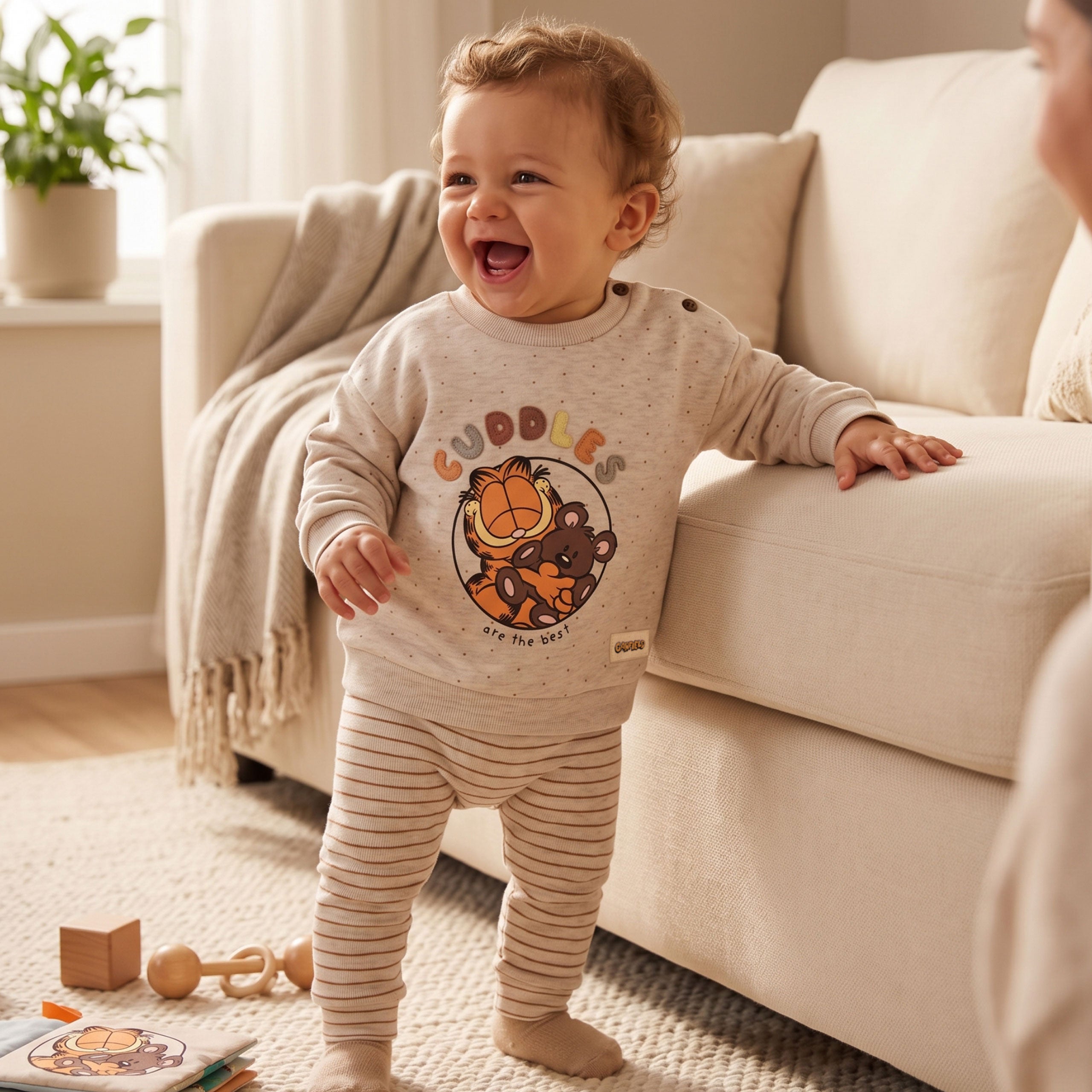 Garfield Baby Outfit Set