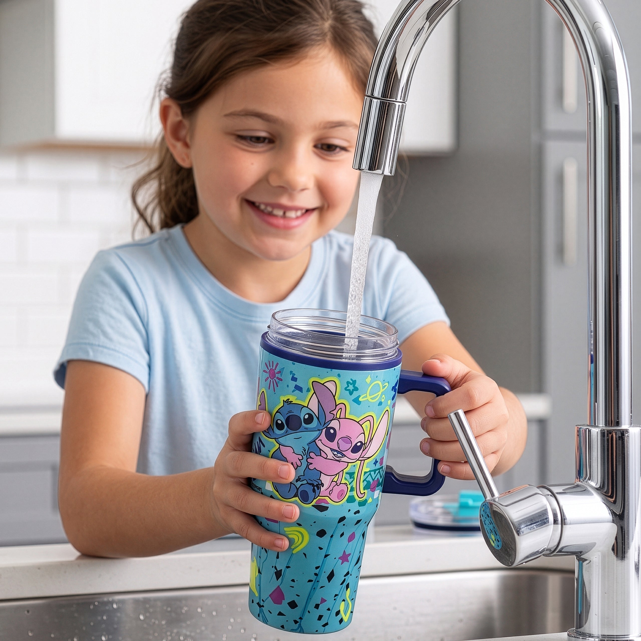 Lilo & Stitch Travel Mug With Stitch And Angel
