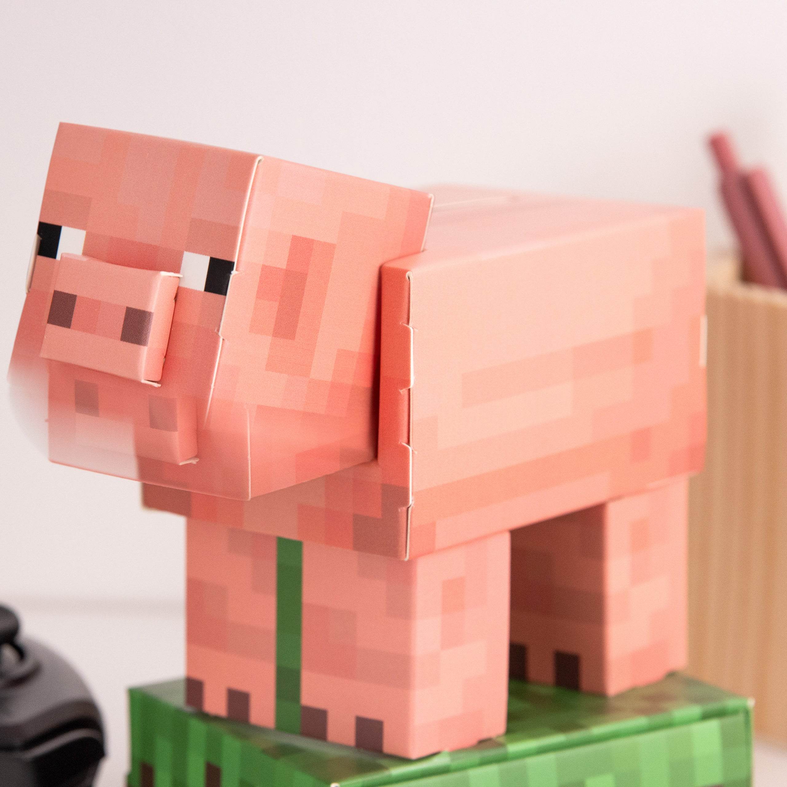 Minecraft Build Your Own Money Box Kit - Character.com