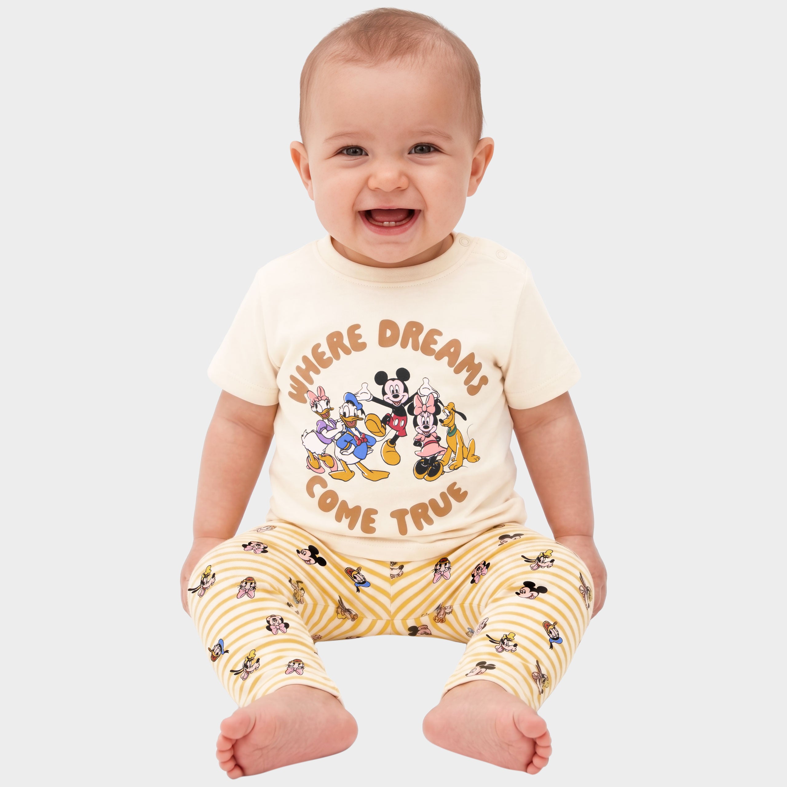 Disney Mickey Mouse Where Dreams Come True Boys Outfit