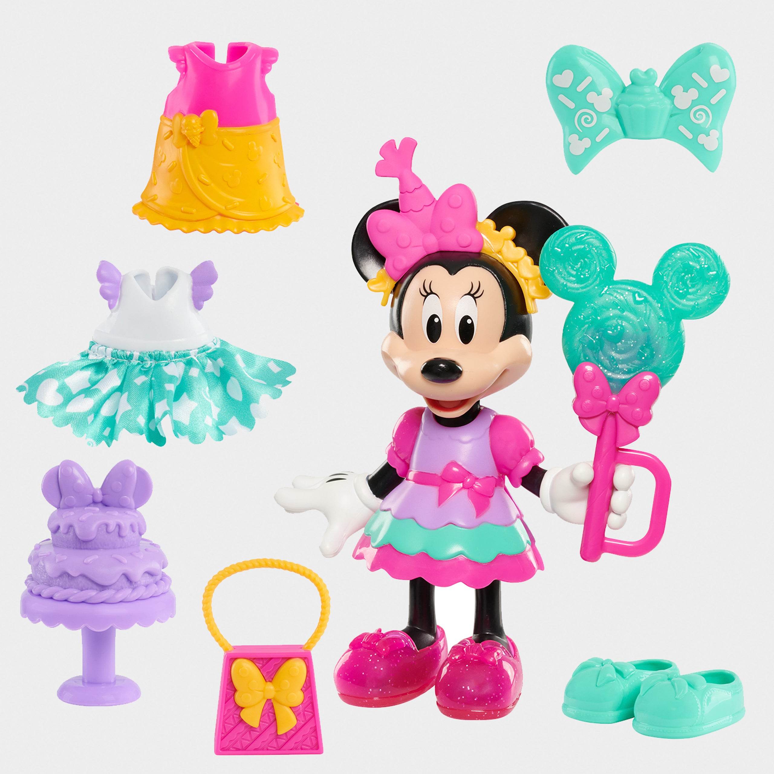 Minnie Mouse Wardrobe Toy - Character.com