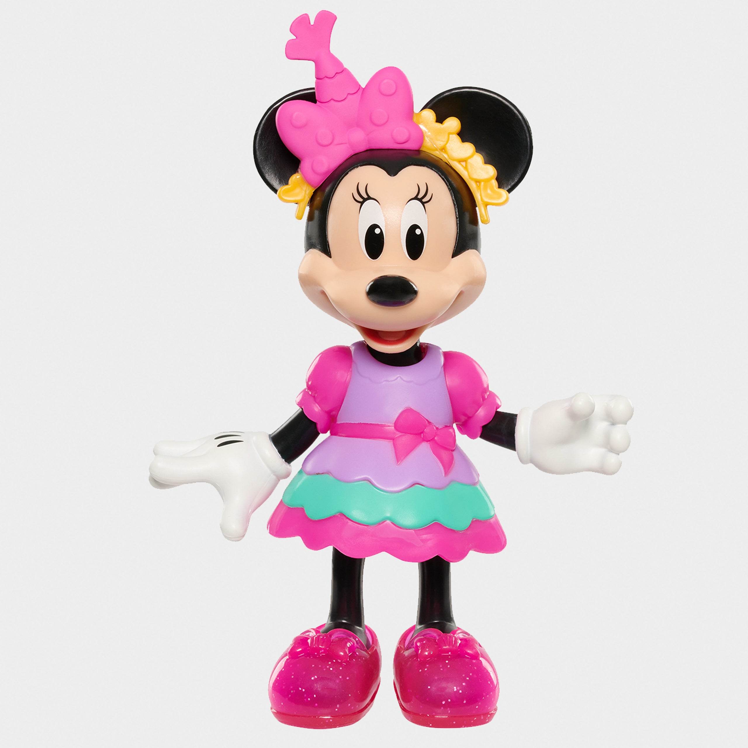Minnie Mouse Wardrobe Toy - Character.com