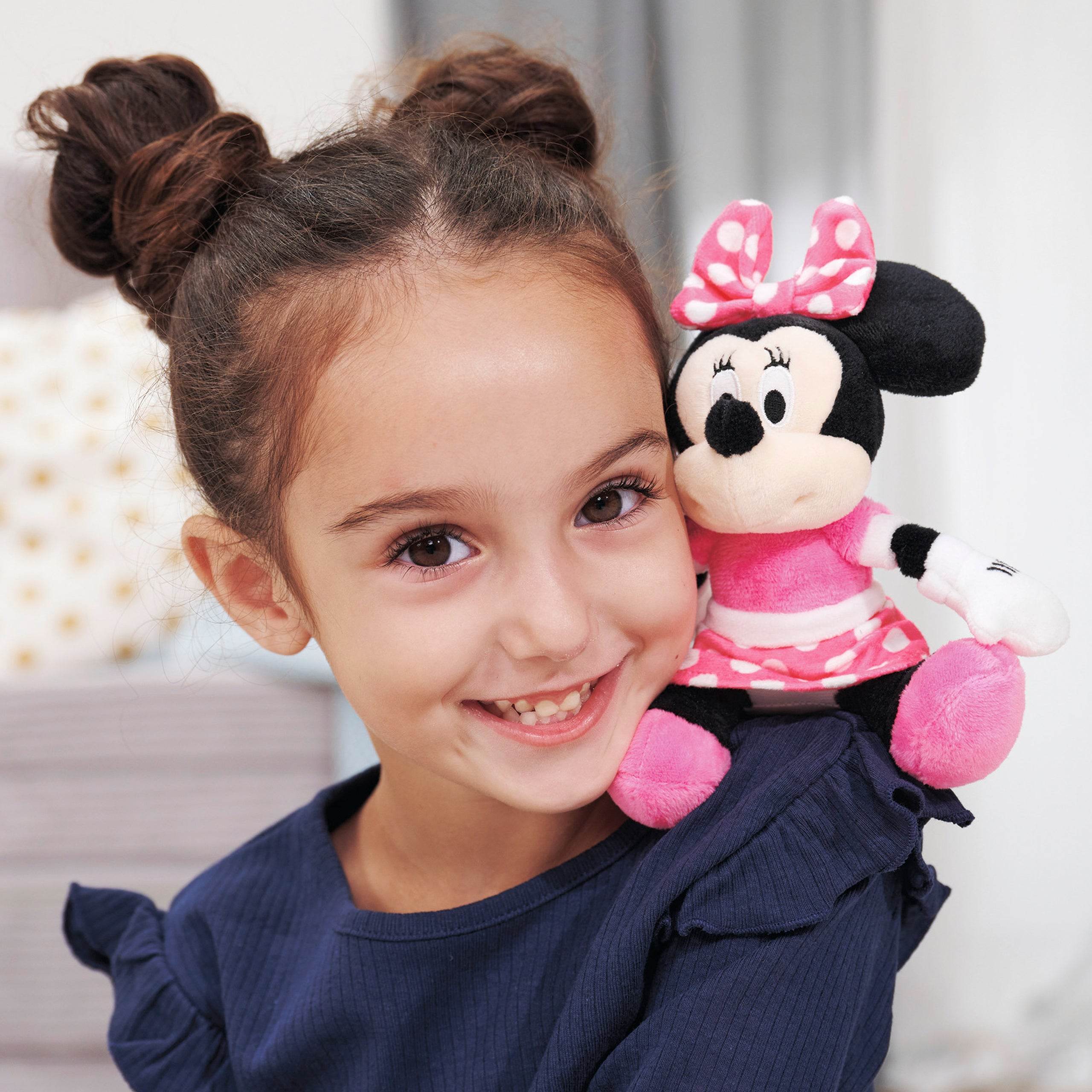 Minnie Mouse Shoulder Plush - Character.com