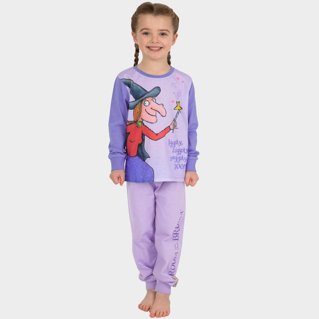 Room on The Broom Pyjamas - Character.com