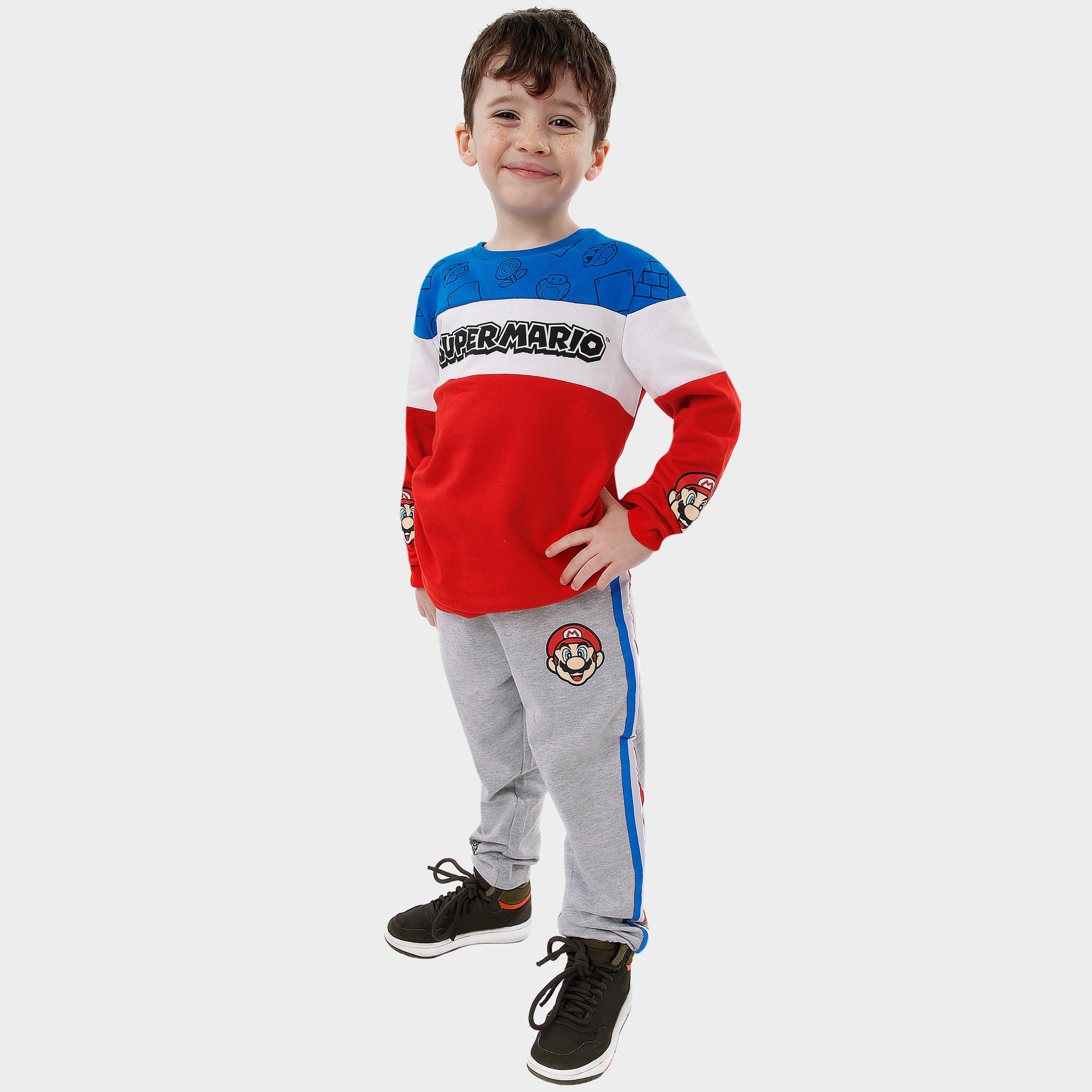 Super Mario Sweatshirt and Joggers Set