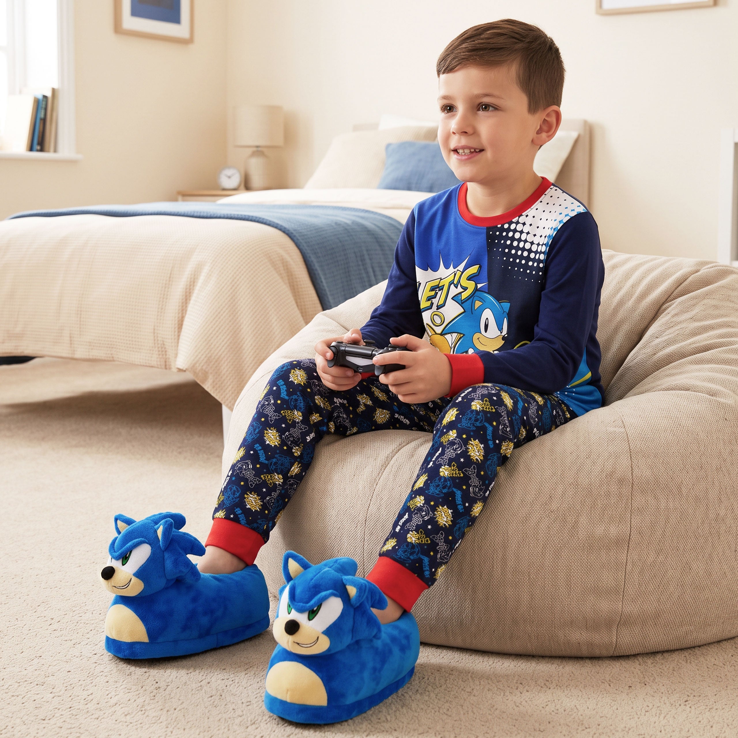 Sonic the Hedgehog 3D Plush Slippers